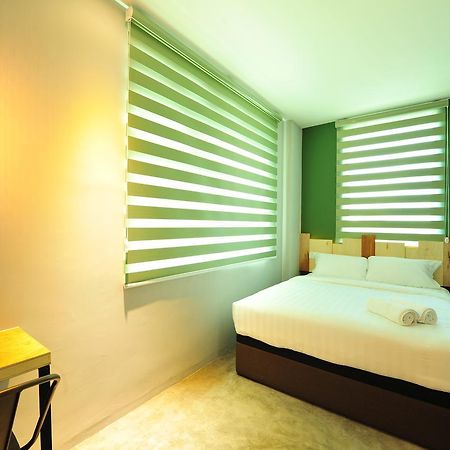 Finess Basic Hotel Malacca Eksteriør billede